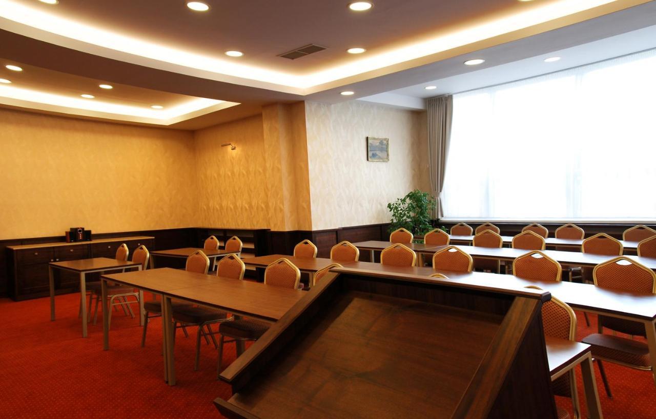 Hotel Lesana Stará Lesná Εξωτερικό φωτογραφία